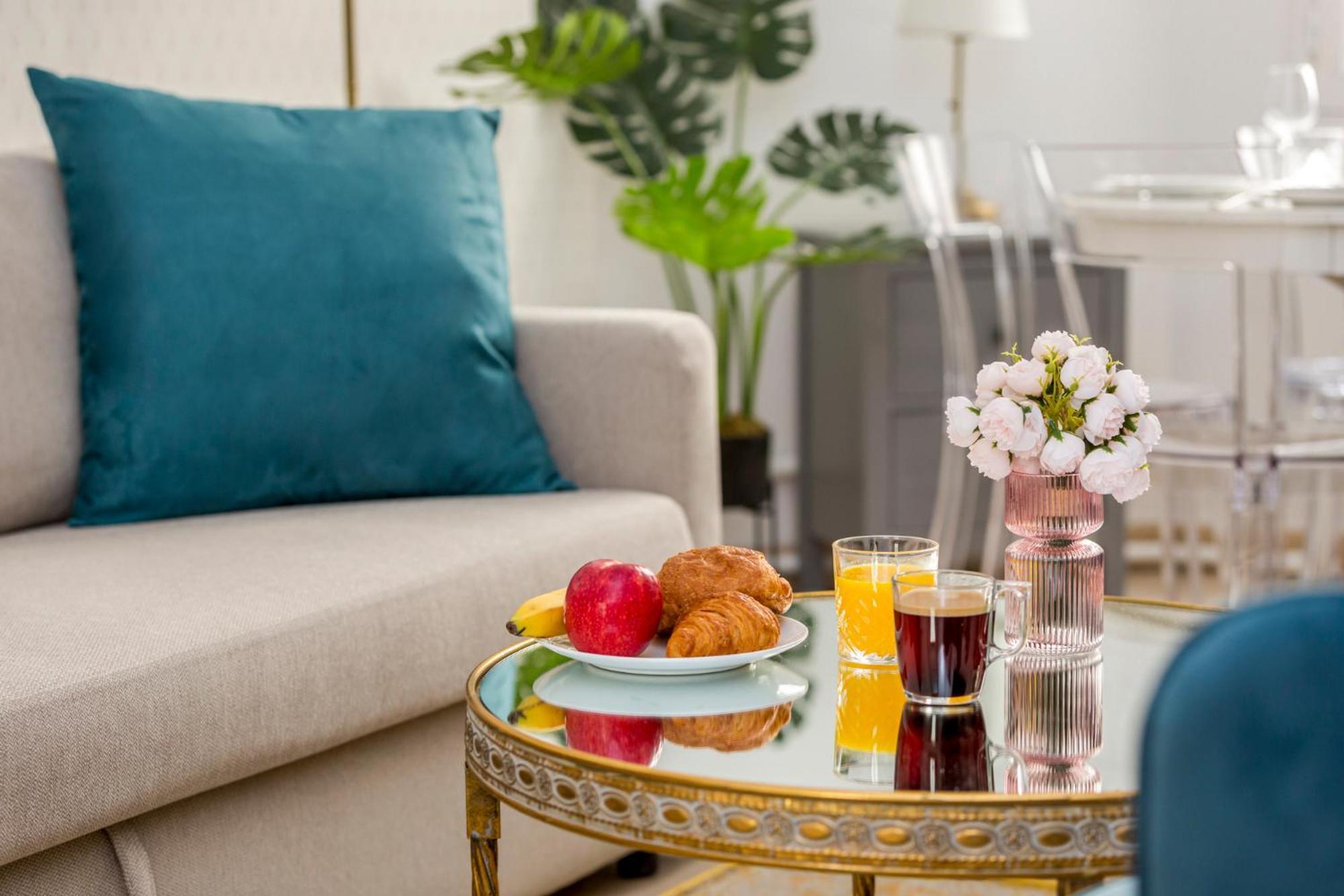 Cozy Apartment - Champs Elysees - Wagram Paris Exteriör bild